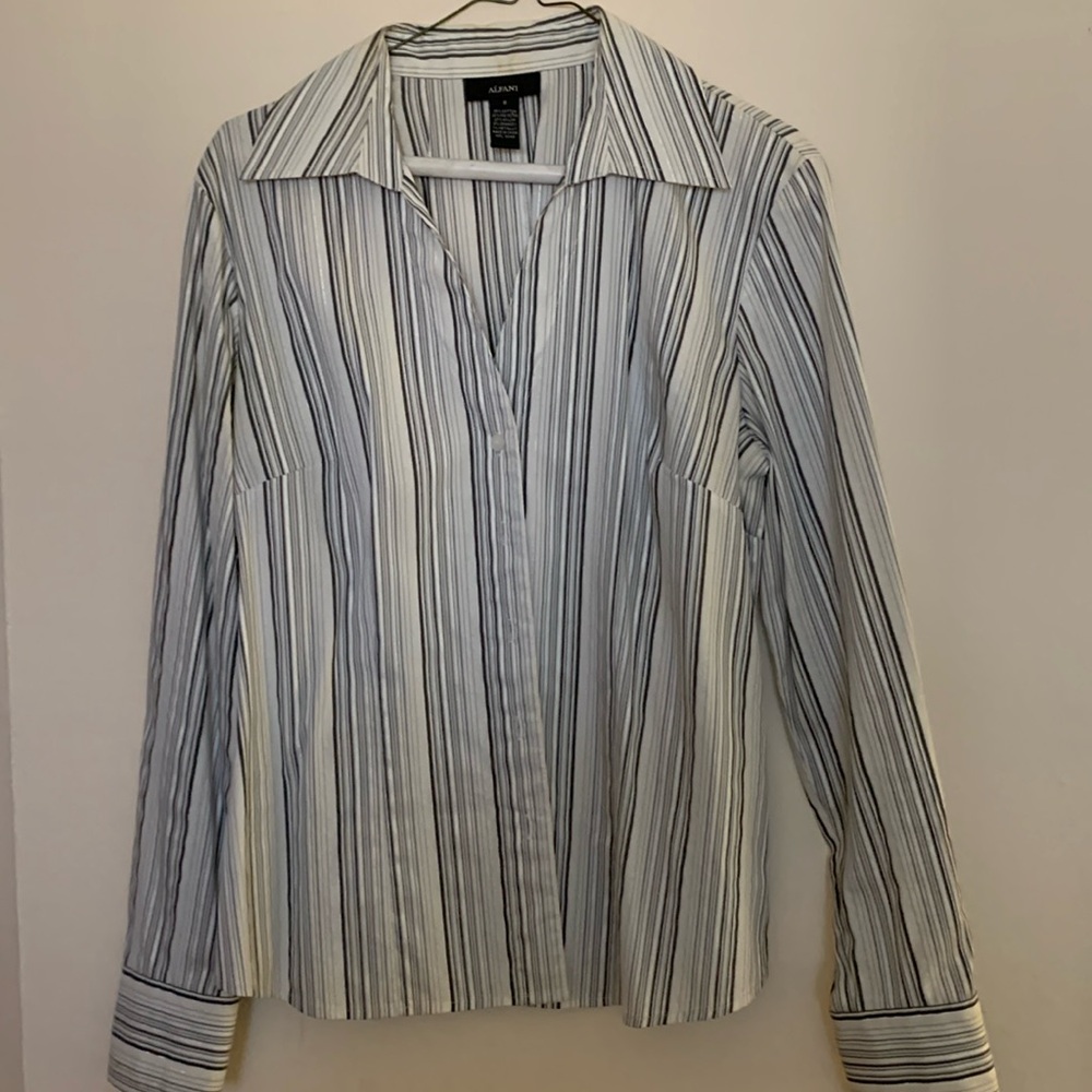 Ladies Alfani Blouse
